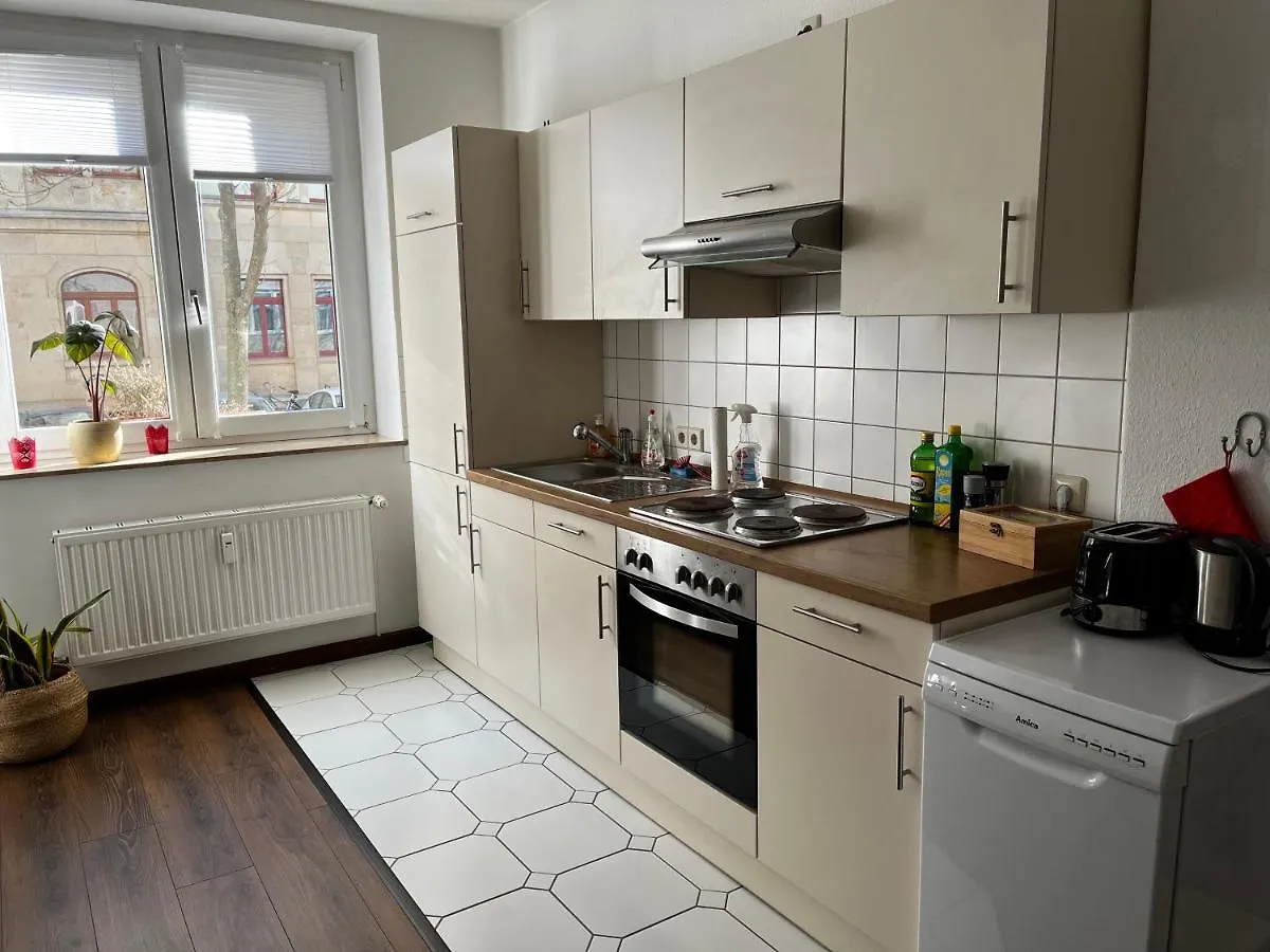Traumhaftes Zwei-Zimmer-Apartment an der Elbe Dresden